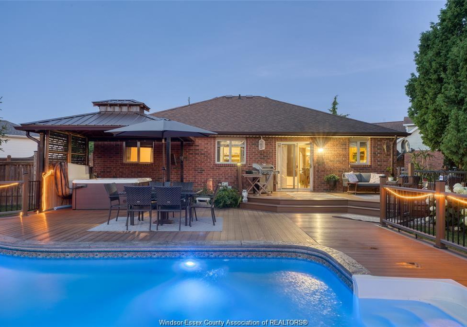 113-beach-court-stoney-point-ontario-26021349