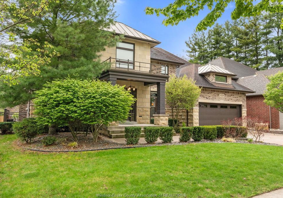 1120-deerview-lasalle-ontario-26021350