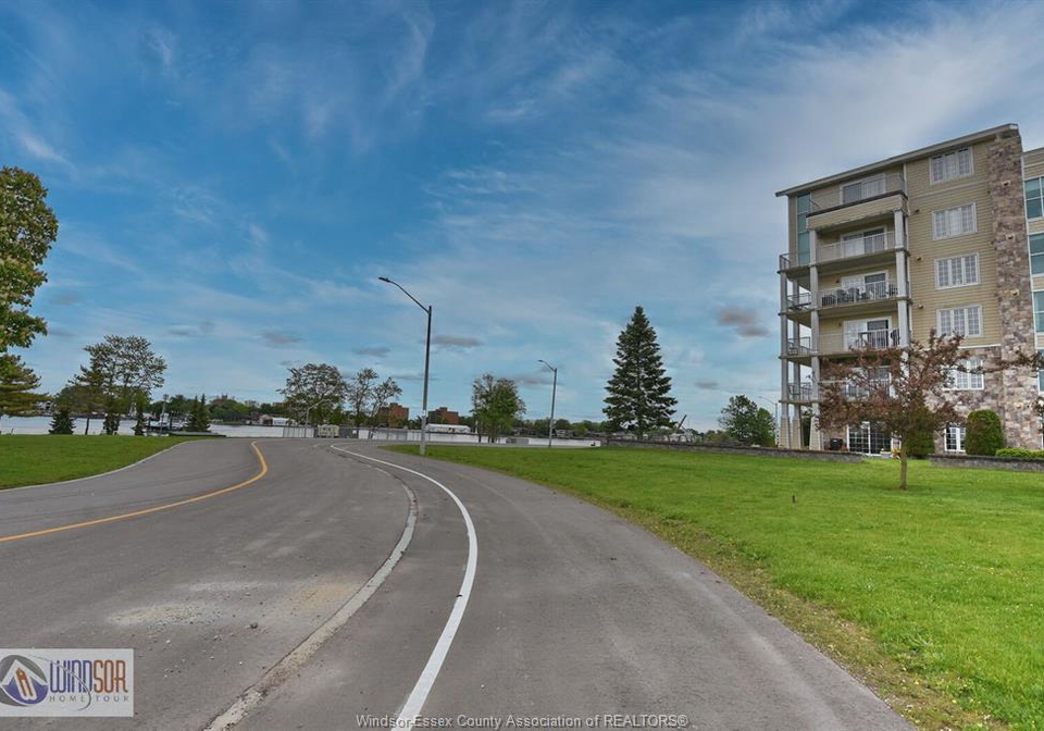 34-boblo-island-amherstburg-ontario-26021365