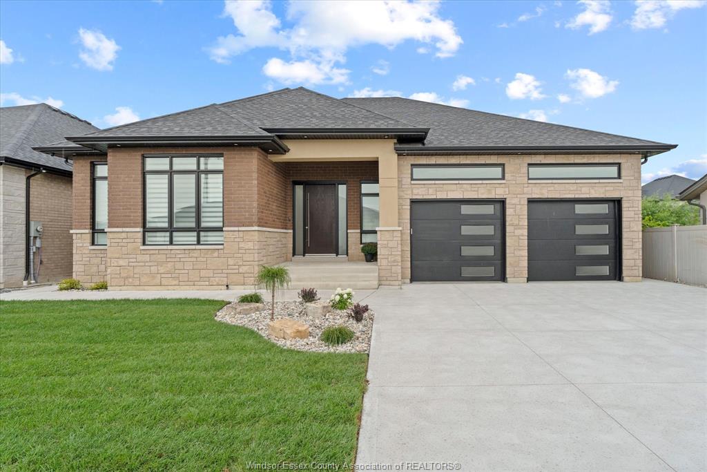 6215-chestnut-street-lasalle-ontario-26021370