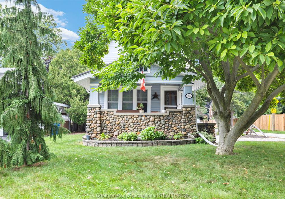 209-joseph-street-chatham-kent-ontario-26021380