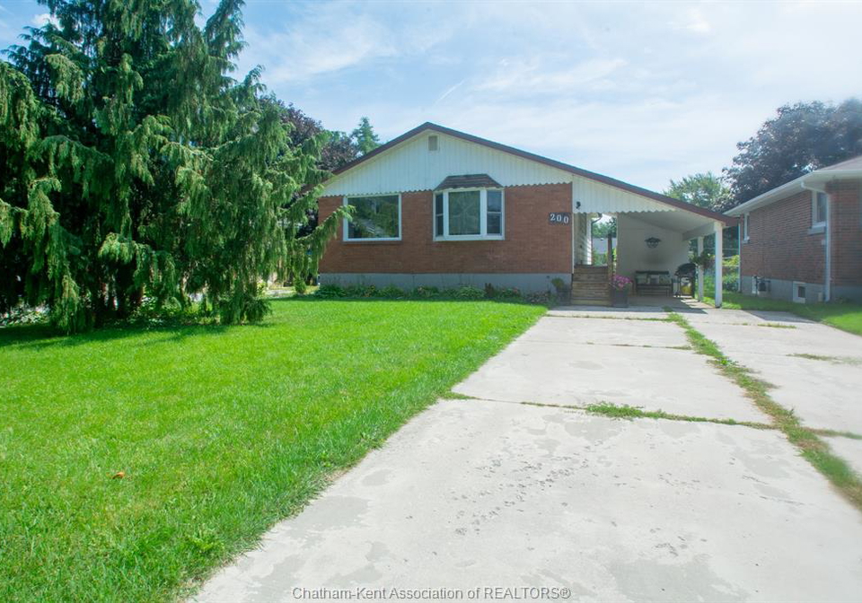 200-john-street-east-blenheim-ontario-26021382