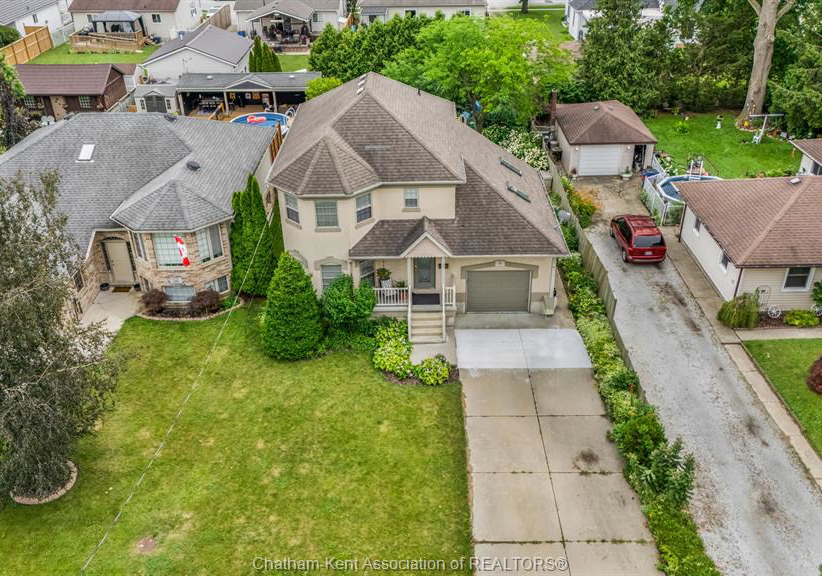 34-queensway-drive-chatham-ontario-26021397