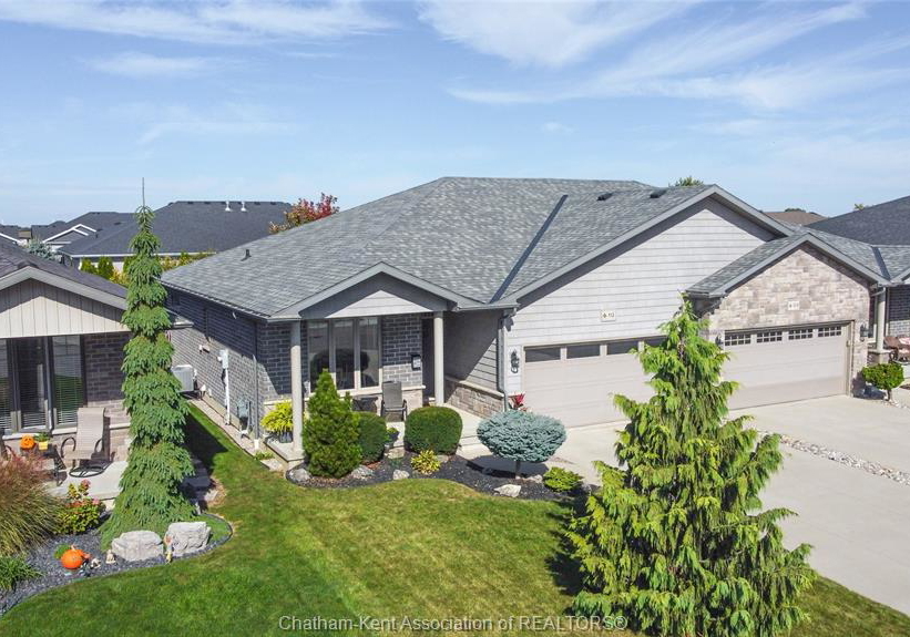 113-cottage-place-chatham-ontario-26021418