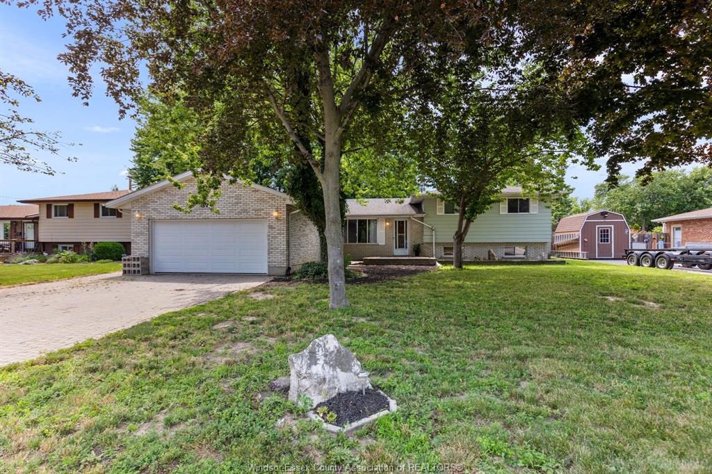 371-oak-street-lakeshore-ontario-26021420