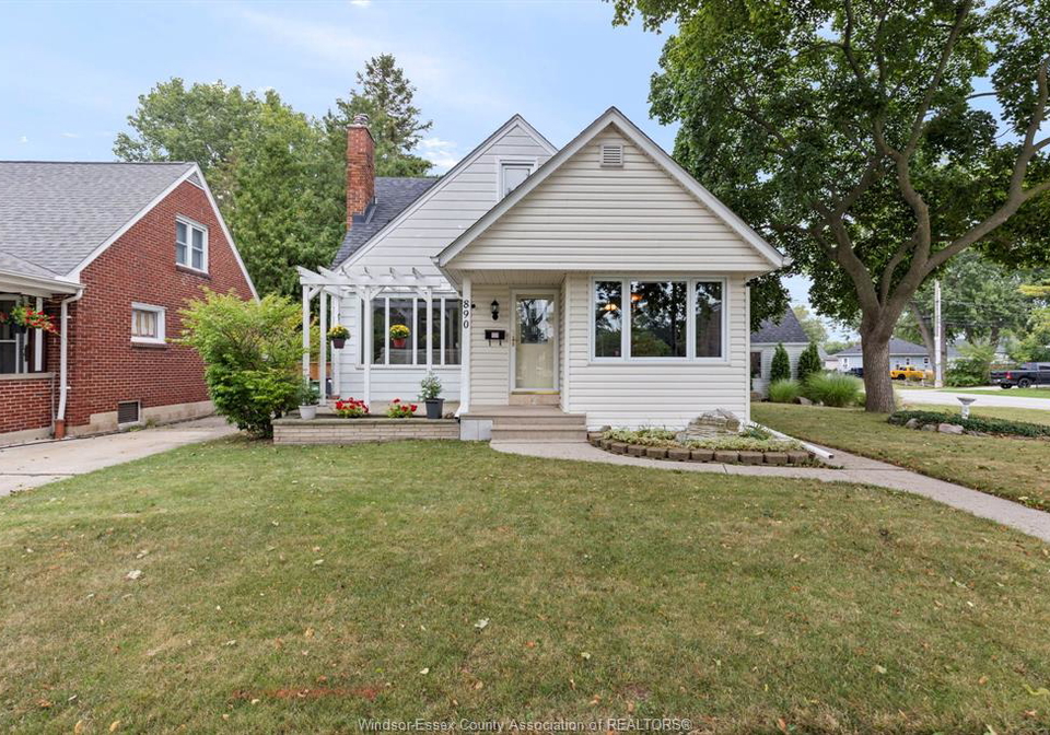 890-glidden-windsor-ontario-26021430