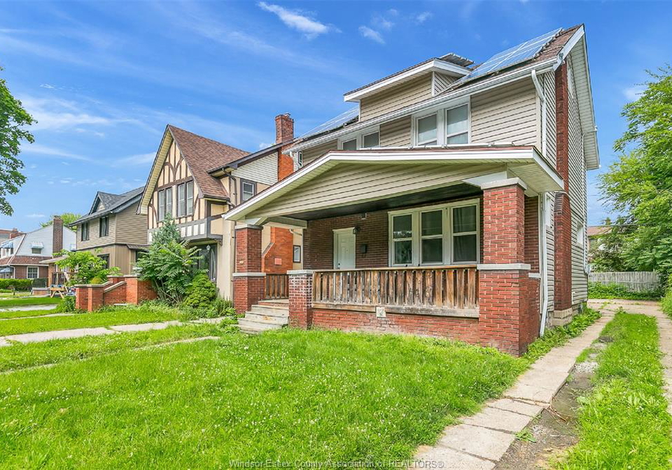 346-randolph-windsor-ontario-26021441