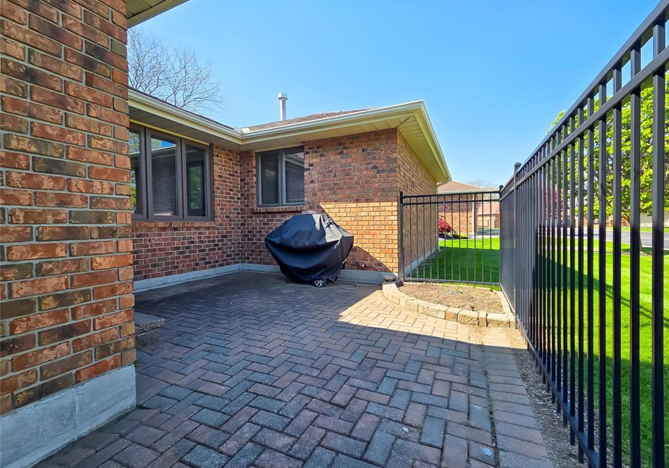 21-earl-drive-chatham-ontario-26021460