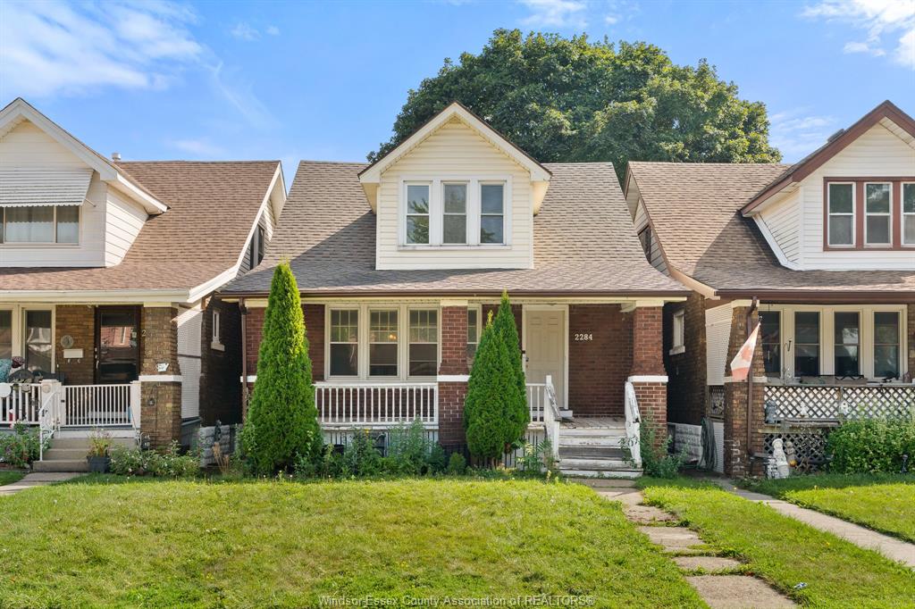 2284-fraser-avenue-windsor-ontario-26021462