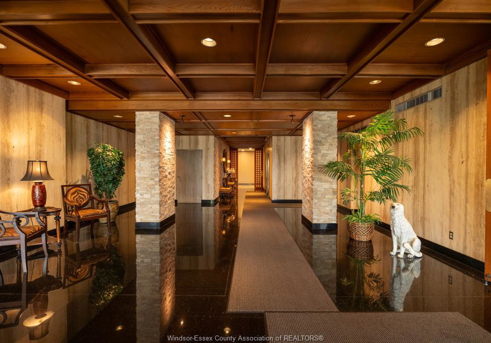 5125-riverside-drive-east-windsor-ontario-26021483