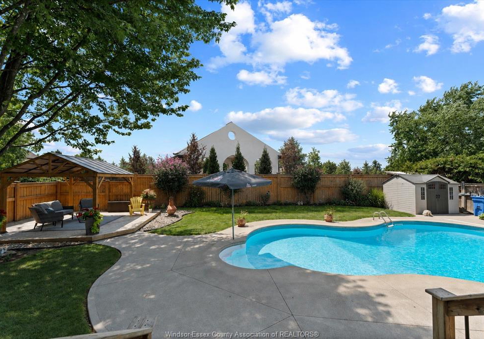127-wintermute-avenue-lakeshore-ontario-26021488