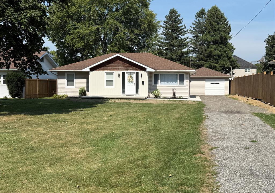 6-madonna-street-chatham-ontario-26021491