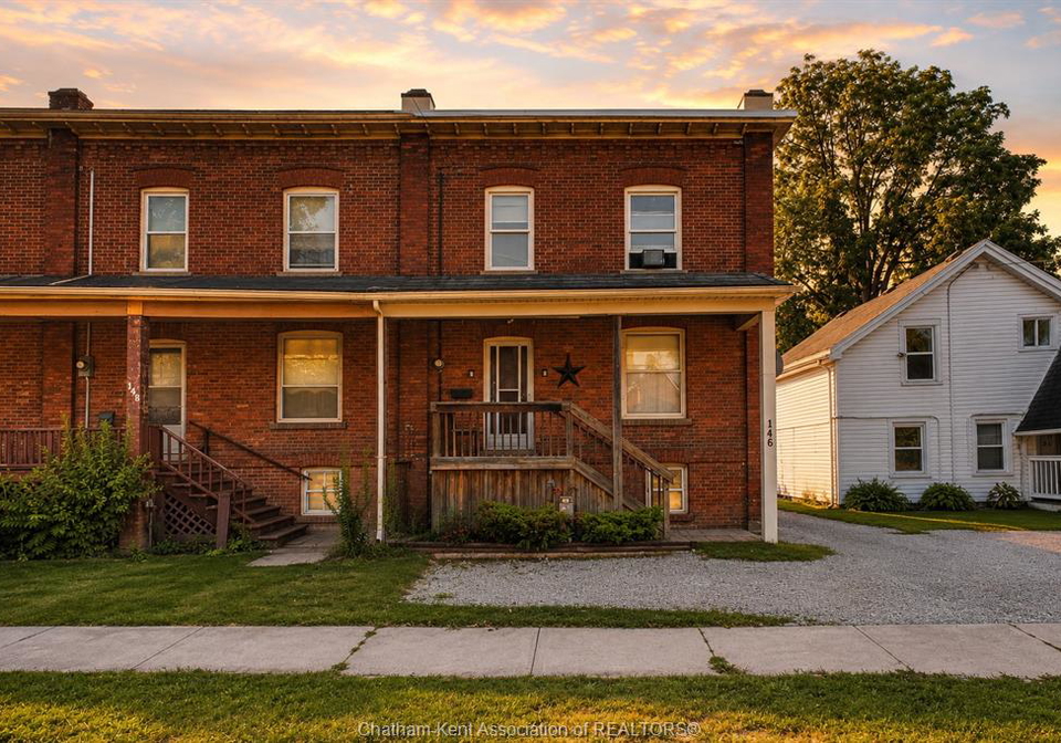 146-grand-avenue-east-chatham-ontario-26021496