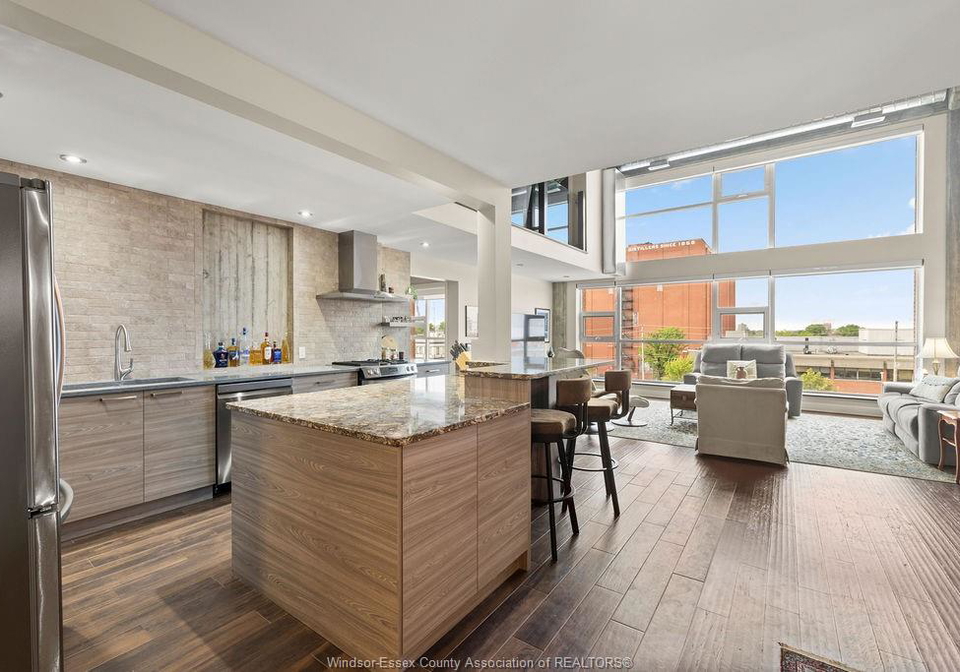 2175-wyandotte-street-east-windsor-ontario-26021512