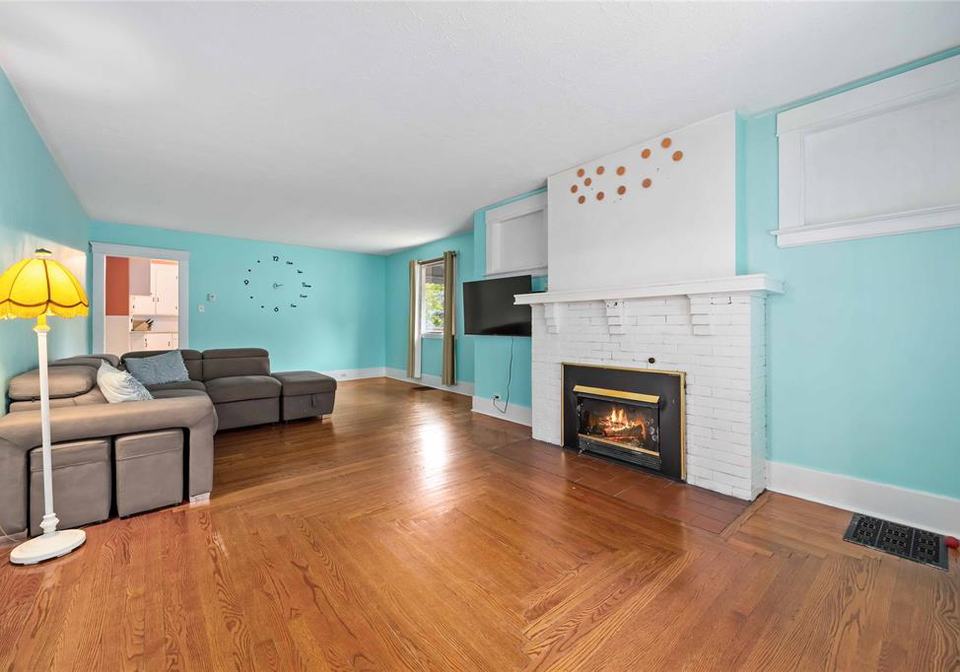 192-penrose-street-north-sarnia-ontario-26021513