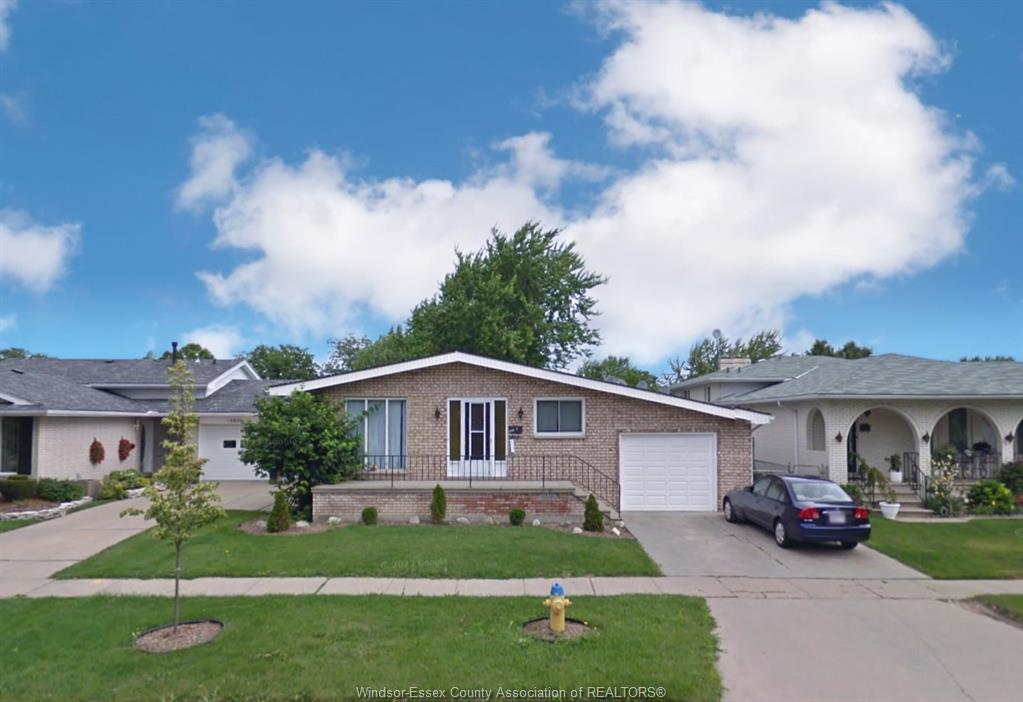 10820-mulberry-drive-windsor-ontario-26021520