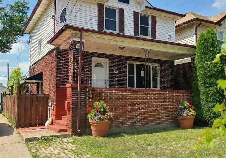 1165-elm-avenue-windsor-ontario-26021537