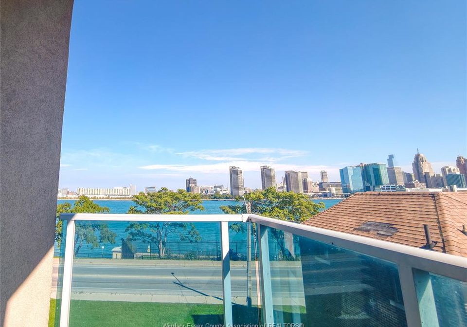 1225-riverside-drive-west-windsor-ontario-26021551