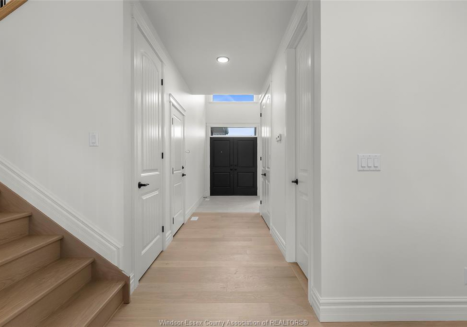460-marla-crescent-lakeshore-ontario-26021552