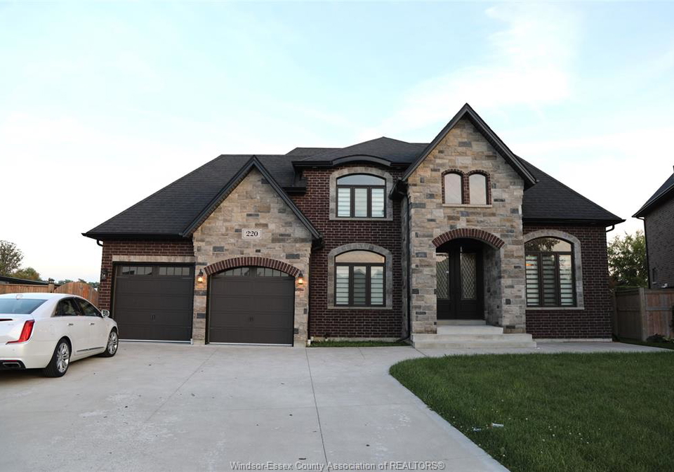 220-rafih-lakeshore-ontario-26021555