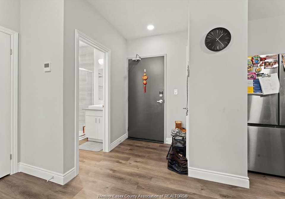 1900-6th-concession-road-lasalle-ontario-26021561