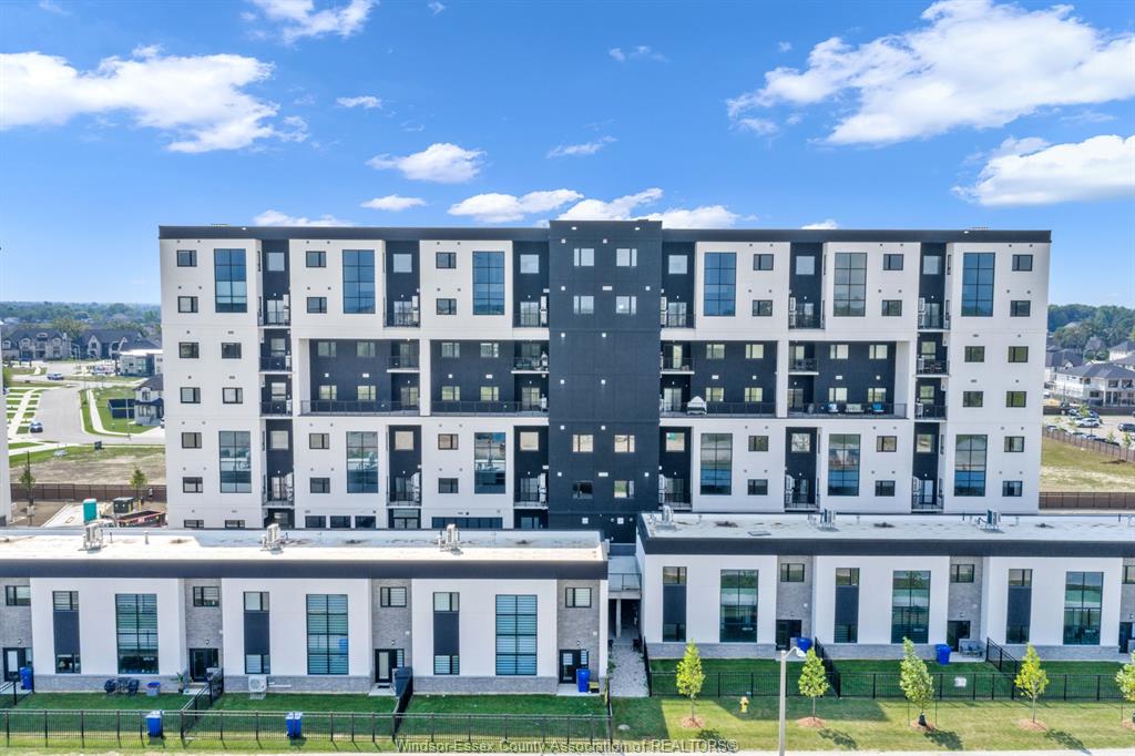 4300-laurier-parkway-lasalle-ontario-26021563