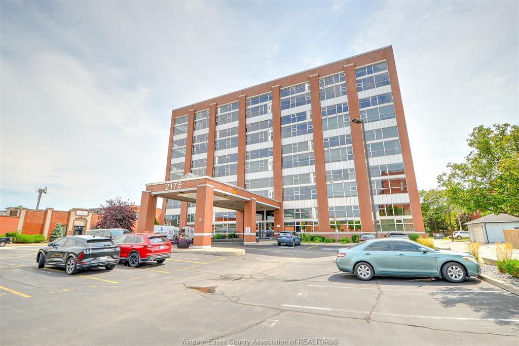 2175-wyandotte-street-east-windsor-ontario-26021572