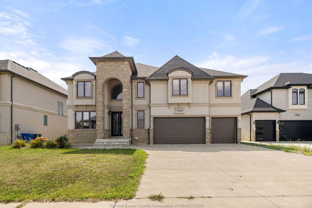 3910-lasalle-woods-boulevard-lasalle-ontario-26021575