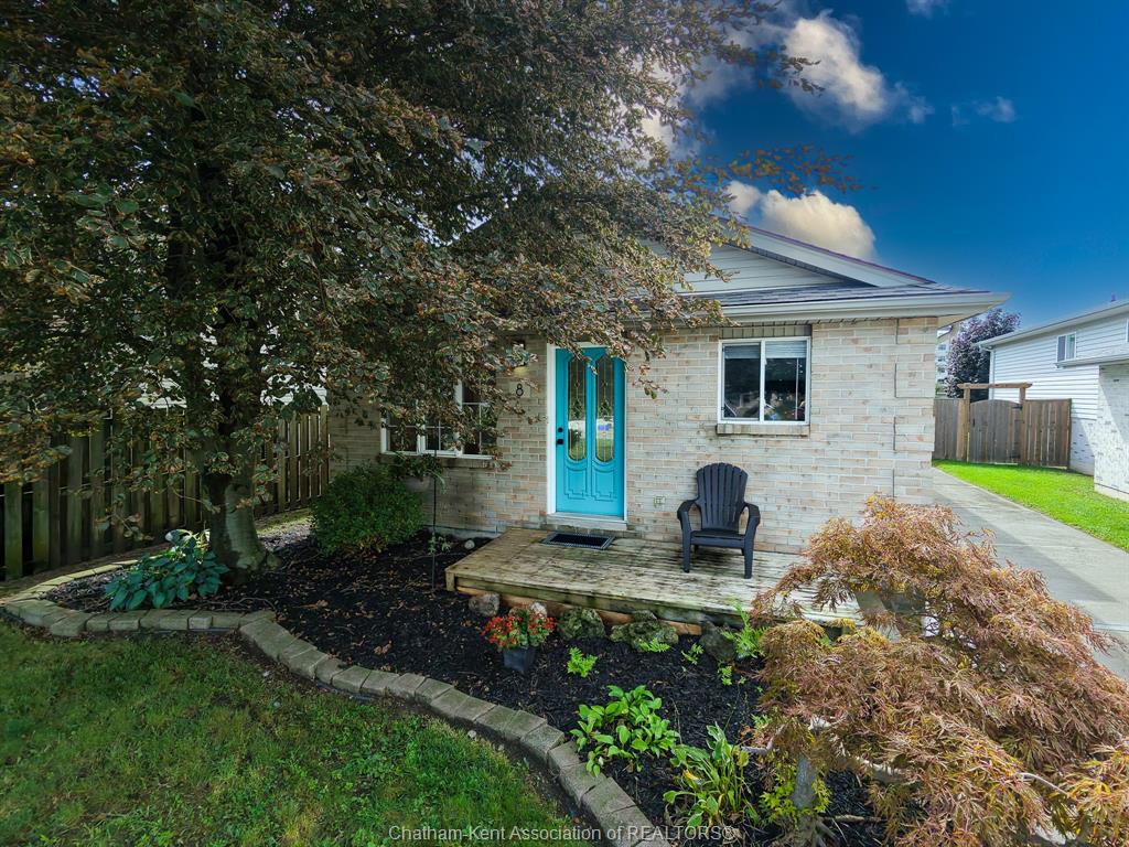8-hampton-court-chatham-ontario-26021580
