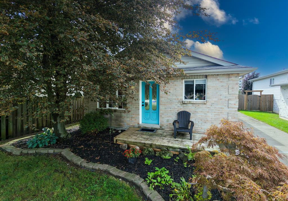 8-hampton-court-chatham-ontario-26021580