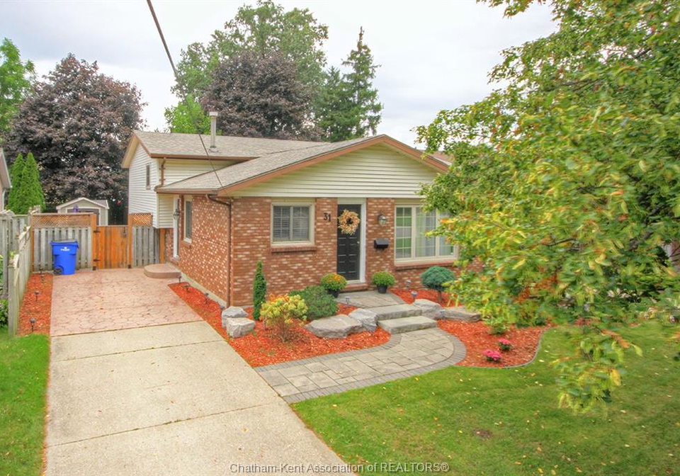 31-st-anthony-street-chatham-ontario-26021584