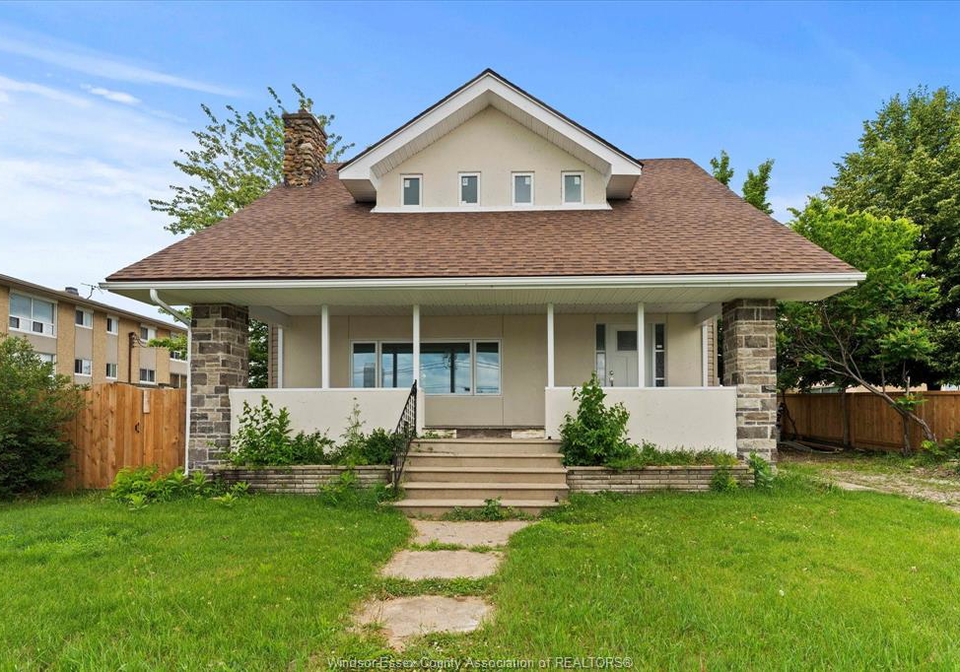 305-erie-leamington-ontario-26021585