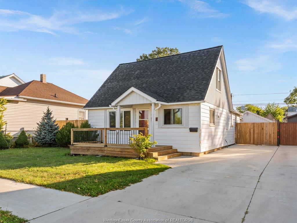 1540-st-luke-road-windsor-ontario-26021644