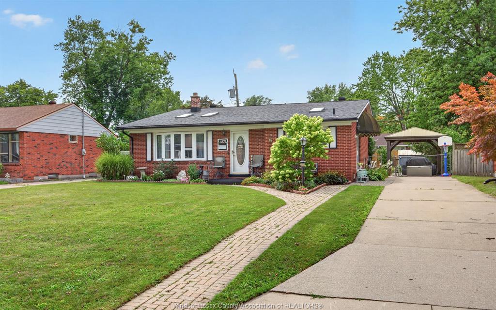 3571-roxborough-windsor-ontario-26021648