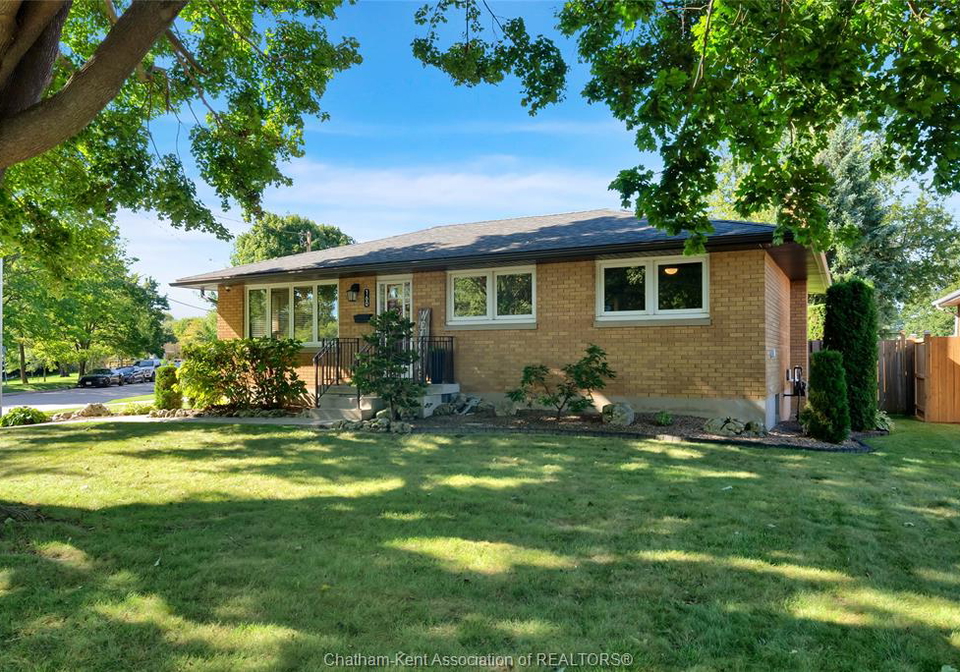 160-john-street-chatham-ontario-26021653
