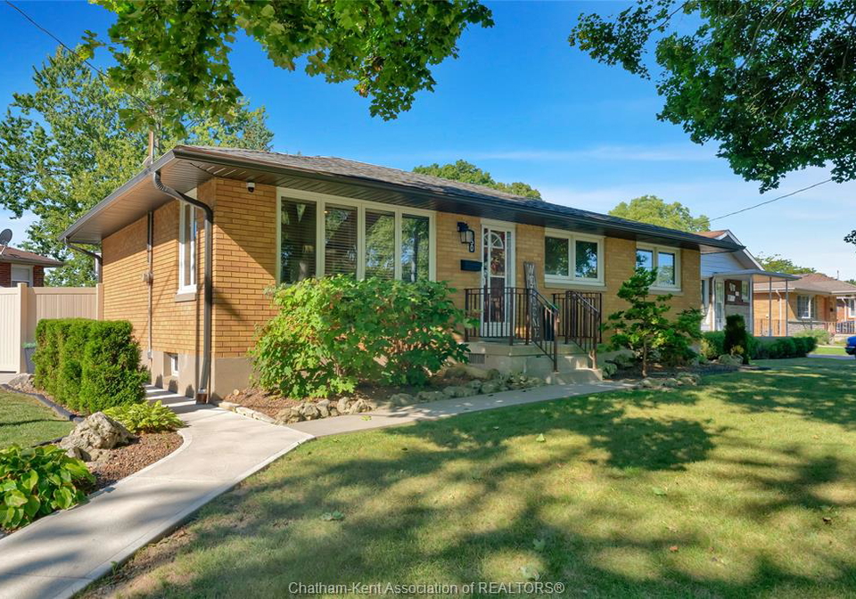 160-john-street-chatham-ontario-26021653