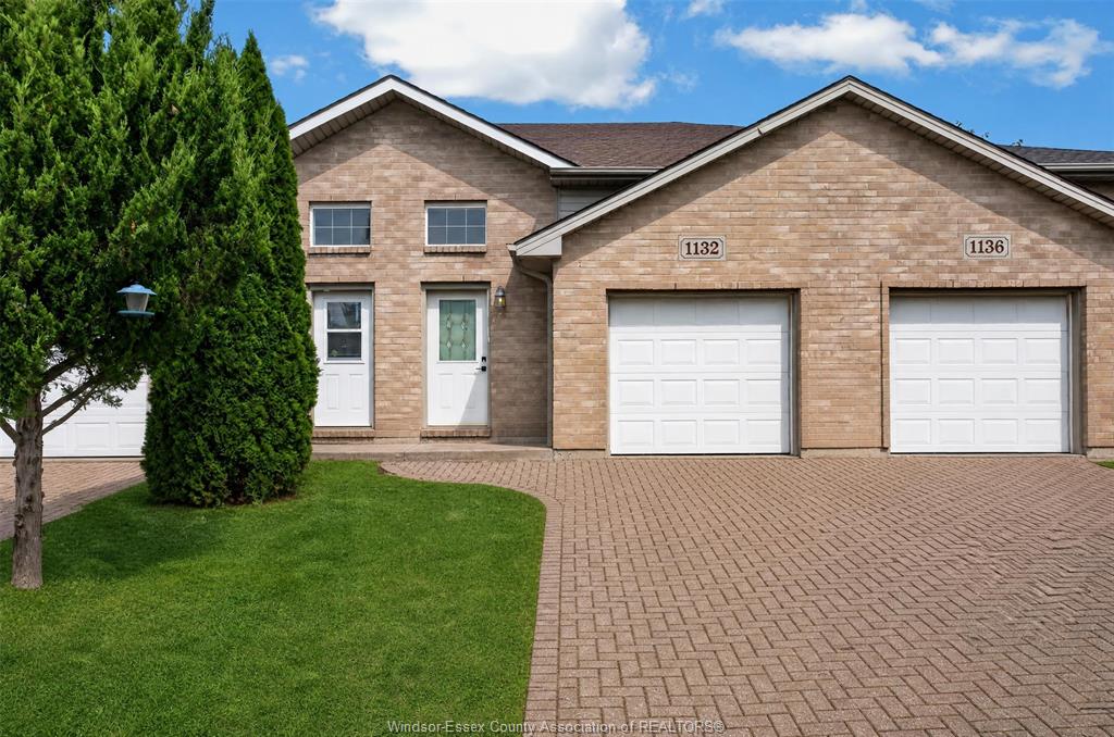 1132-settlers-windsor-ontario-26021659