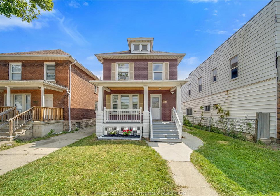 392-curry-avenue-windsor-ontario-26021664