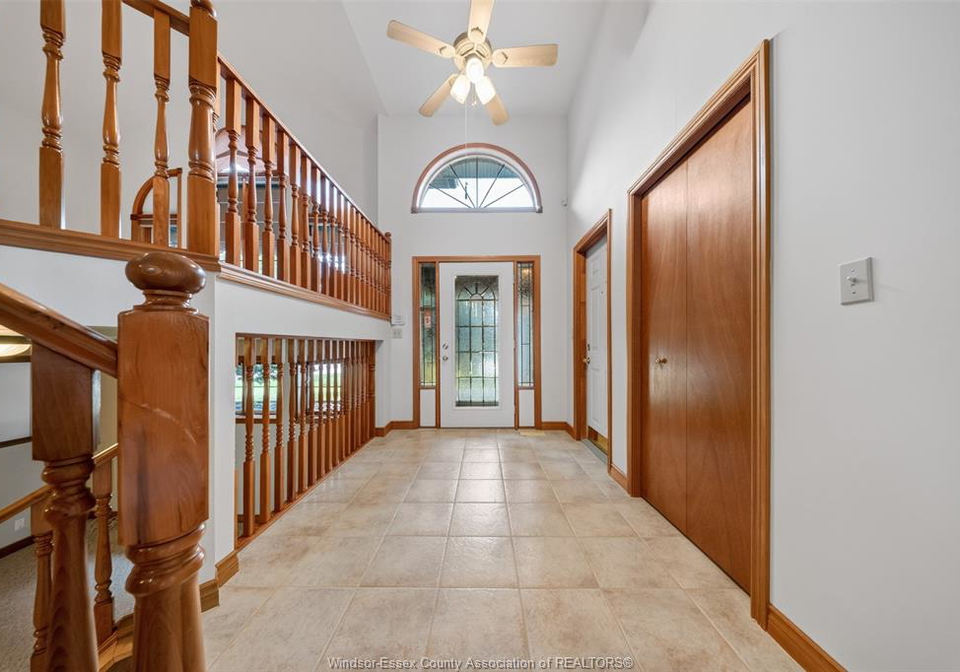 589-olcott-avenue-lasalle-ontario-26021665