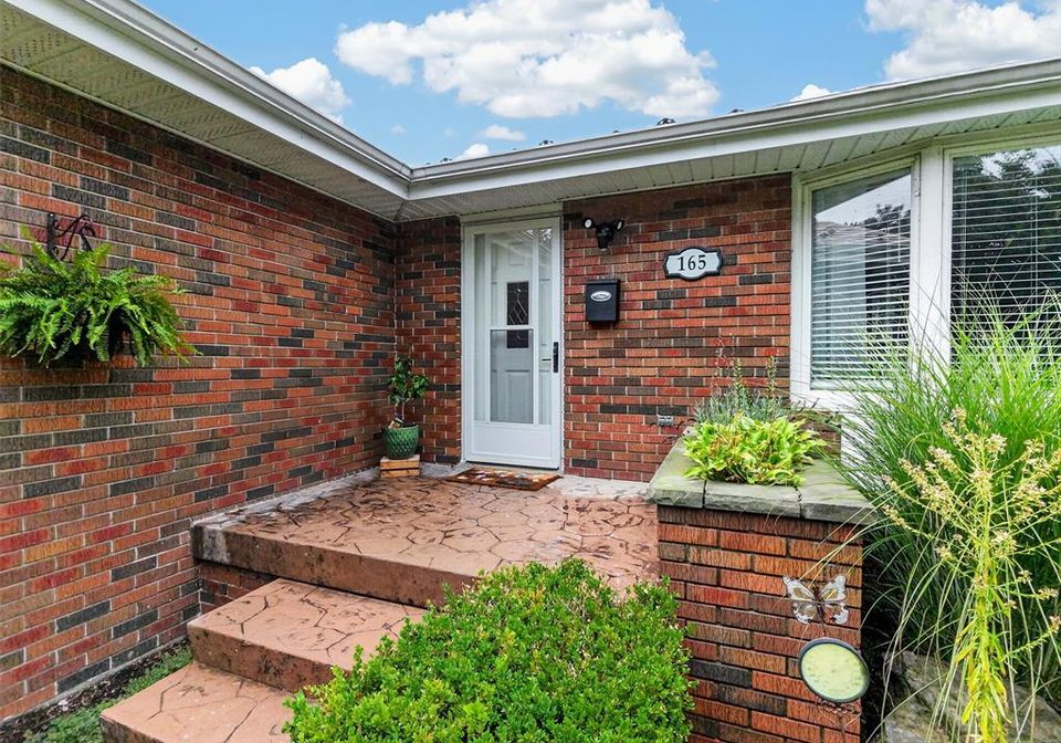 165-lancefield-place-chatham-ontario-26021671