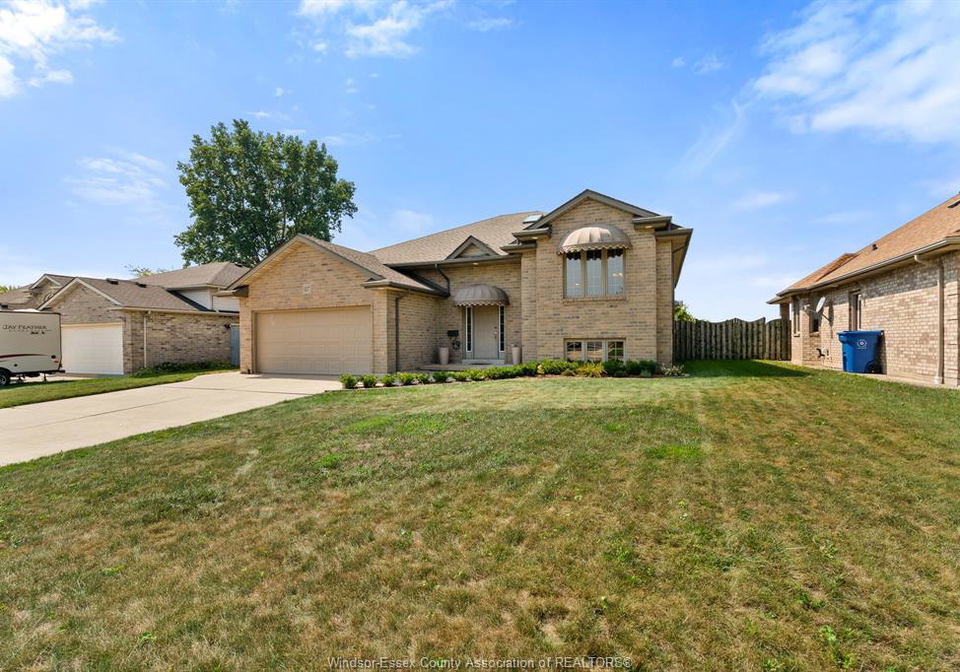 837-cottage-grove-kingsville-ontario-26021673