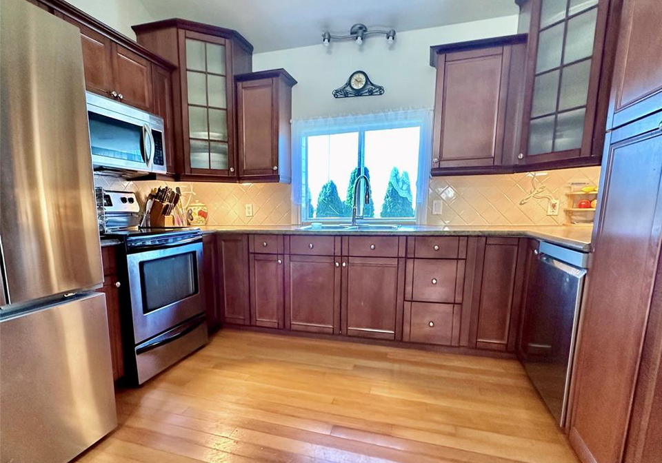 3100-lakeshore-road-303-lakeshore-ontario-26021681