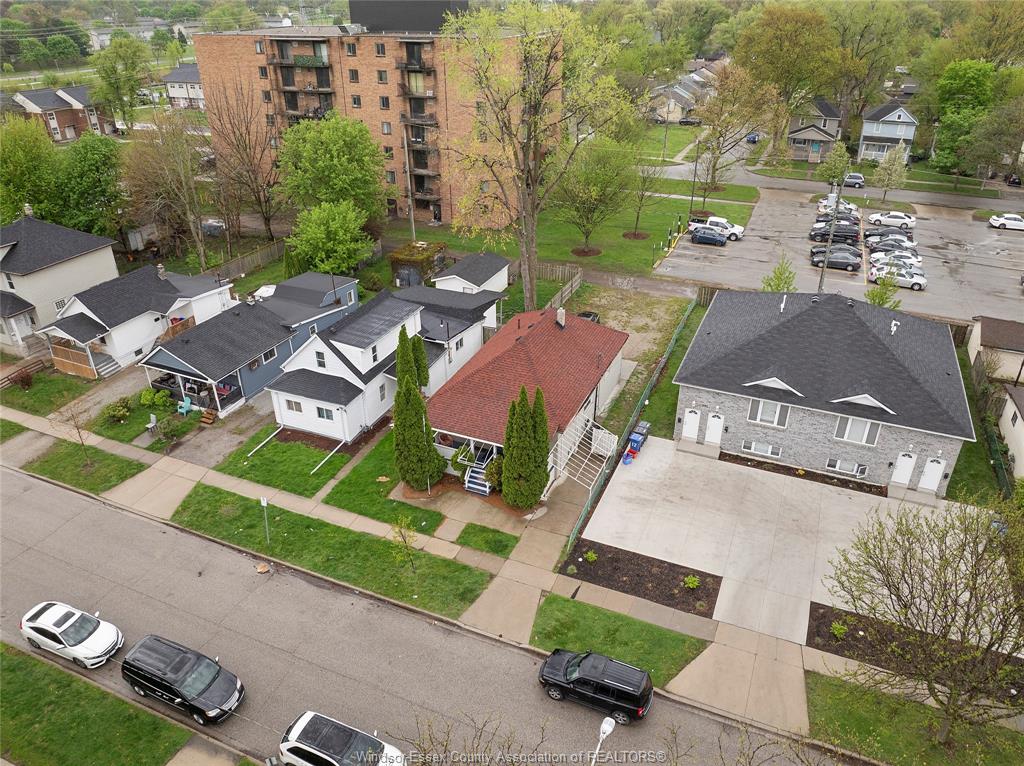 609-st-joseph-windsor-ontario-26021685