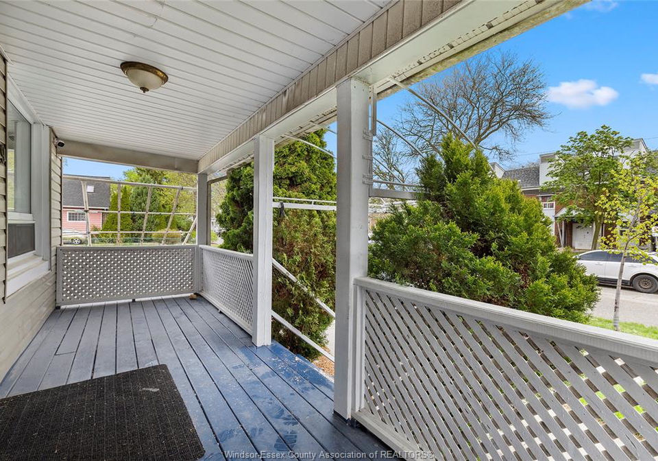 609-st-joseph-windsor-ontario-26021685