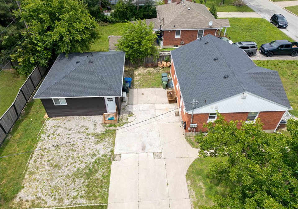 3495-longfellow-avenue-windsor-ontario-26021688
