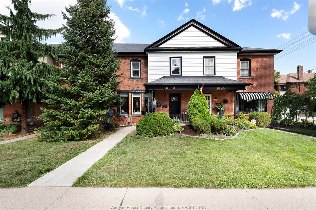 1092-monmouth-windsor-ontario-26021693