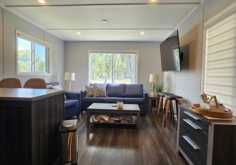 981-county-road-2-lakeshore-ontario-26021713