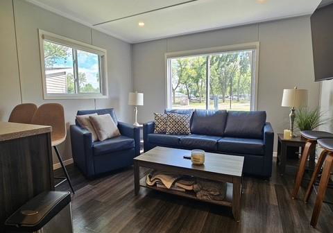 981-county-road-2-lakeshore-ontario-26021713