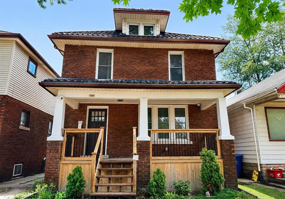 1585-church-street-windsor-ontario-26021719