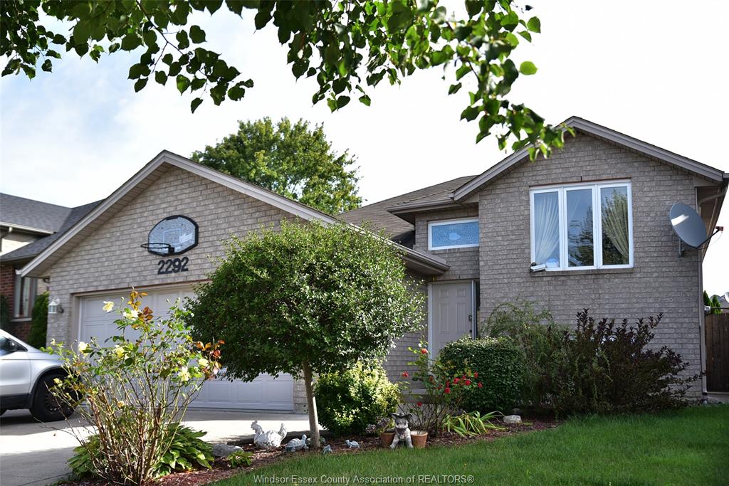 2292-askin-windsor-ontario-26021724
